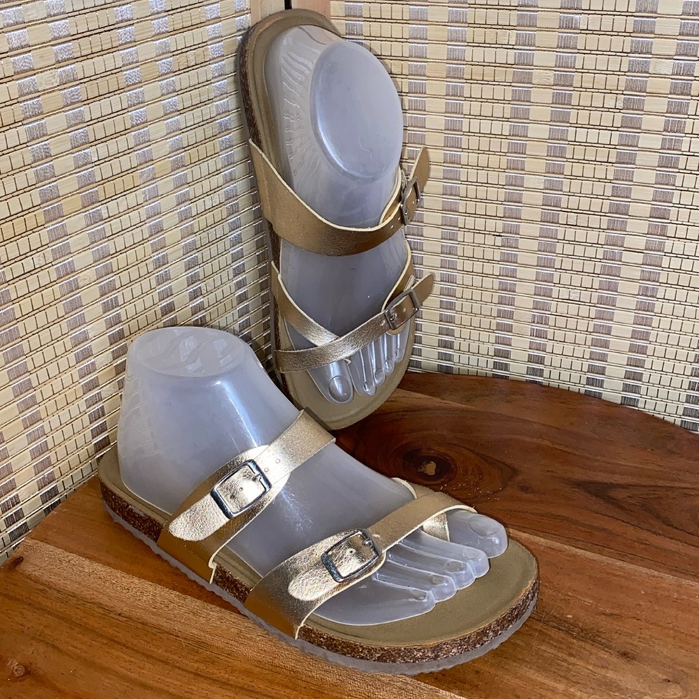 Steve Madden Fiorra Rose Gold Slide Sandals with Toe Strap Women's 5